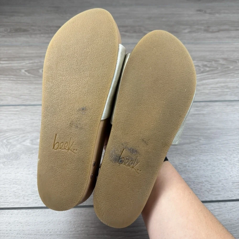 beek womens pelican